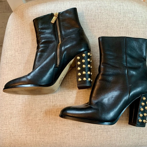 EUC Michael Kors Black Leather Ankle Boots 7.5 - Picture 4 of 7
